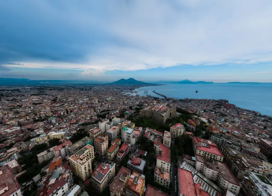 Divertirsi a Napoli: i luoghi cult della movida partenopea