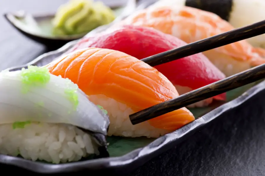 Mangiare sushi: accorgimenti da seguire